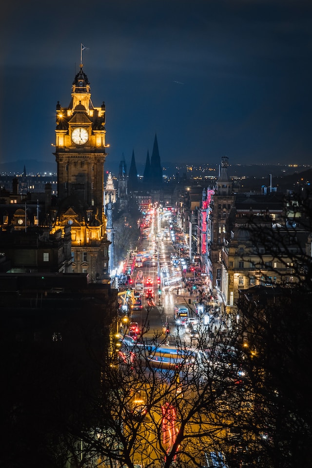 Edinburgh city skyline at night